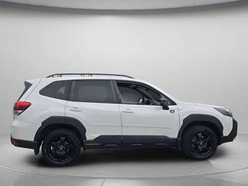 Used 2022 Subaru Forester Wilderness AWD/4WD image 4