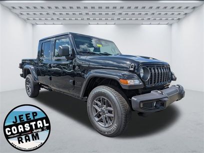 New 2025 Jeep Gladiator Sport