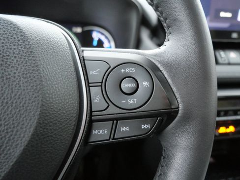 Certified 2023 Toyota RAV4 XLE Premium image 29