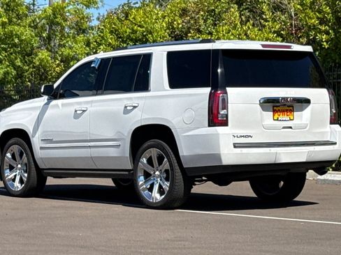 Used 2019 GMC Yukon Denali w/ Denali Ultimate Package AWD/4WD image 6