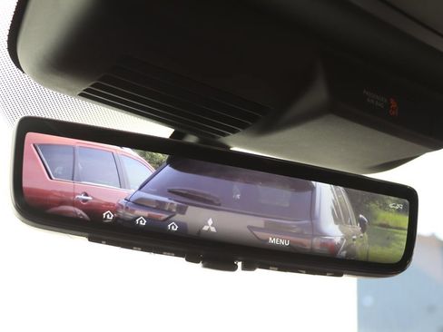 Used 2025 Mitsubishi Outlander SEL FWD image 31