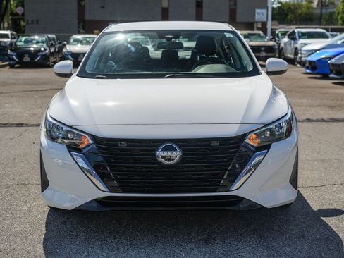 Used 2024 Nissan Sentra S FWD image 4