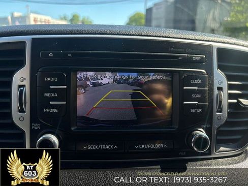 Used 2019 Kia Sportage LX AWD/4WD image 13