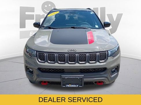 Used 2023 Jeep Compass Trailhawk w/ Trailhawk Convenience Group AWD/4WD image 2