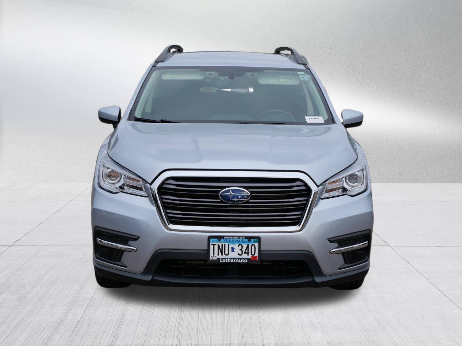 Used 2022 Subaru Ascent Premium w/ Convenience Package AWD/4WD image 2