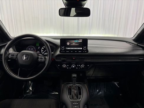 Used 2023 Honda HR-V Sport image 10