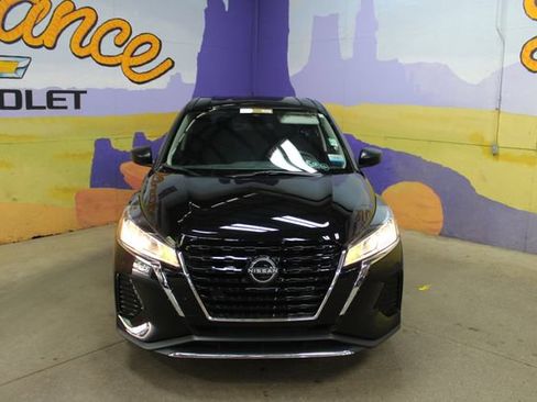 Used 2024 Nissan Kicks S FWD image 3