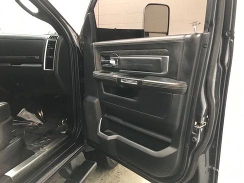 Used 2016 RAM 3500 Laramie Longhorn image 26