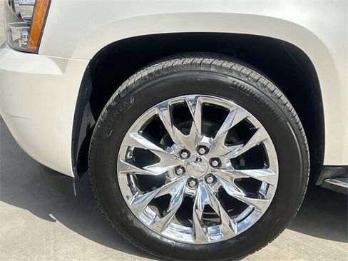 Used 2008 Chevrolet Avalanche LTZ w/ LTZ Preferred Equipment Group image 34