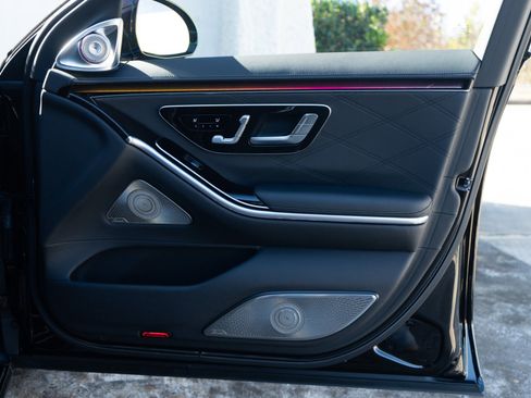 Used 2021 Mercedes-Benz Maybach S 580 Mercedes-Maybach S 580 4MATIC image 35