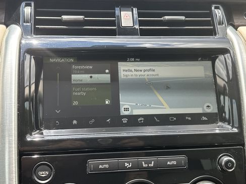 Used 2018 Land Rover Discovery HSE AWD/4WD image 26
