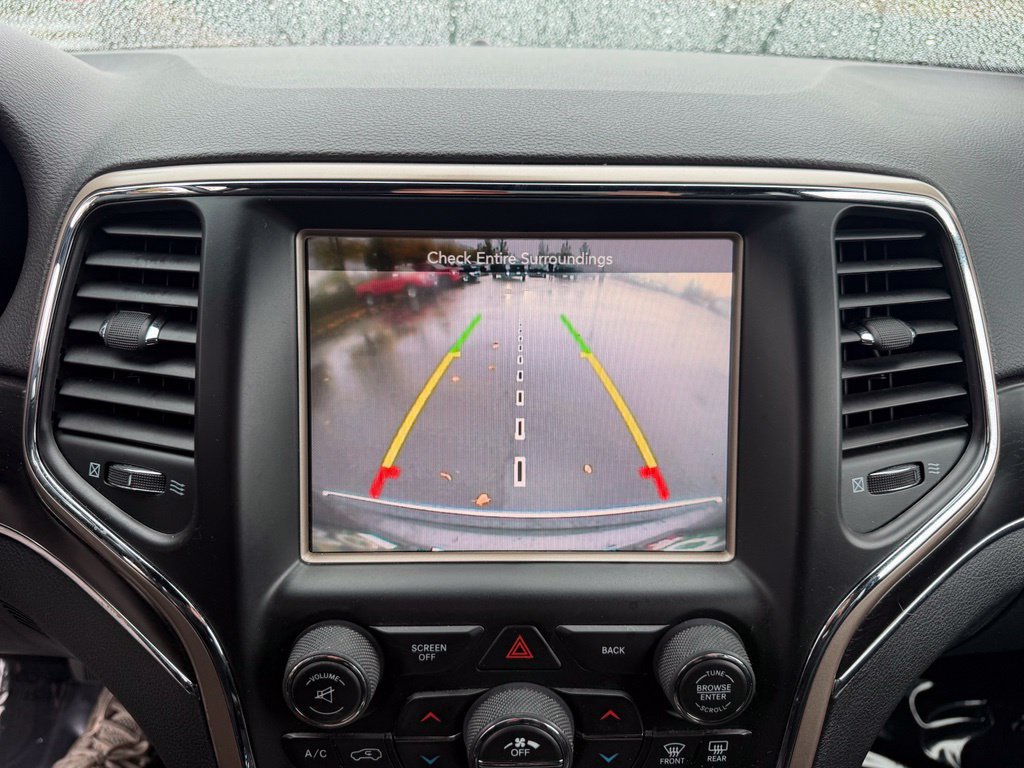 Used 2014 Jeep Grand Cherokee Limited w/ Trailer Tow Group IV AWD/4WD image 21