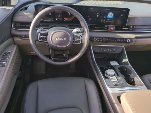New 2026 Kia Carnival EX FWD image 20