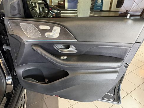 Used 2020 Mercedes-Benz GLS 580 4MATIC image 37