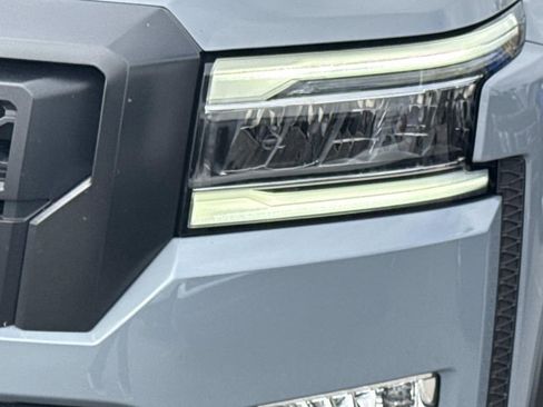 Used 2024 Nissan Frontier Pro-X w/ Pro Convenience Package image 10