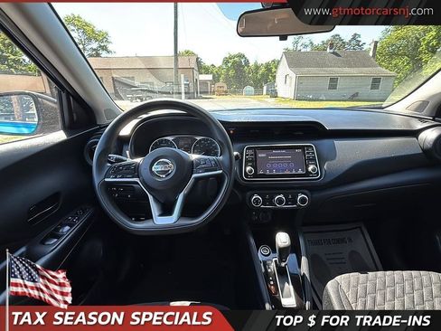 Used 2021 Nissan Kicks S FWD image 31