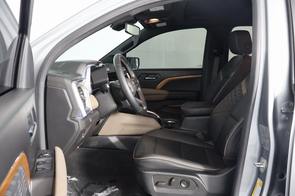 Used 2023 GMC Canyon Denali AWD/4WD image 10