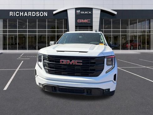 Used 2026 GMC Sierra 1500 Elevation AWD/4WD image 3