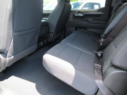 Certified 2024 Chevrolet Silverado 1500 LT AWD/4WD image 32
