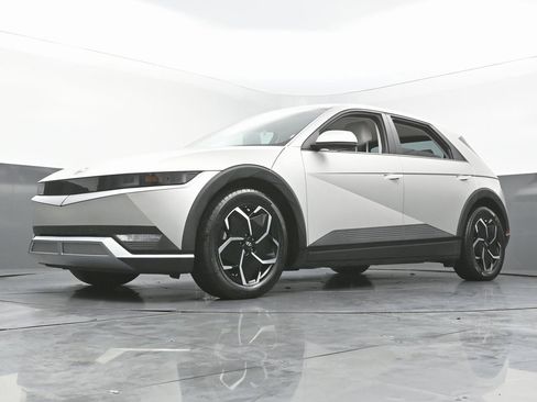 Used 2023 Hyundai Ioniq 5 SEL w/ Cargo Package image 55