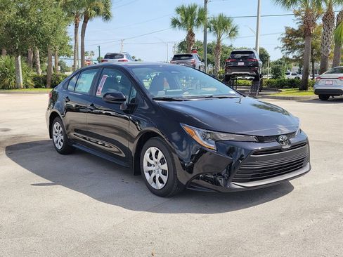 New 2026 Toyota Corolla LE FWD image 3