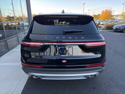 New 2026 Lincoln Corsair Premiere image 4