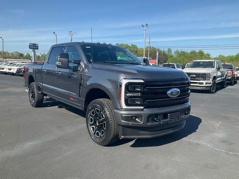 New 2026 Ford F250 Platinum AWD/4WD image 3