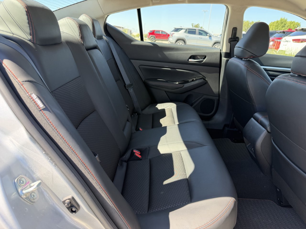 Used 2025 Nissan Altima 2.5 SR FWD image 26