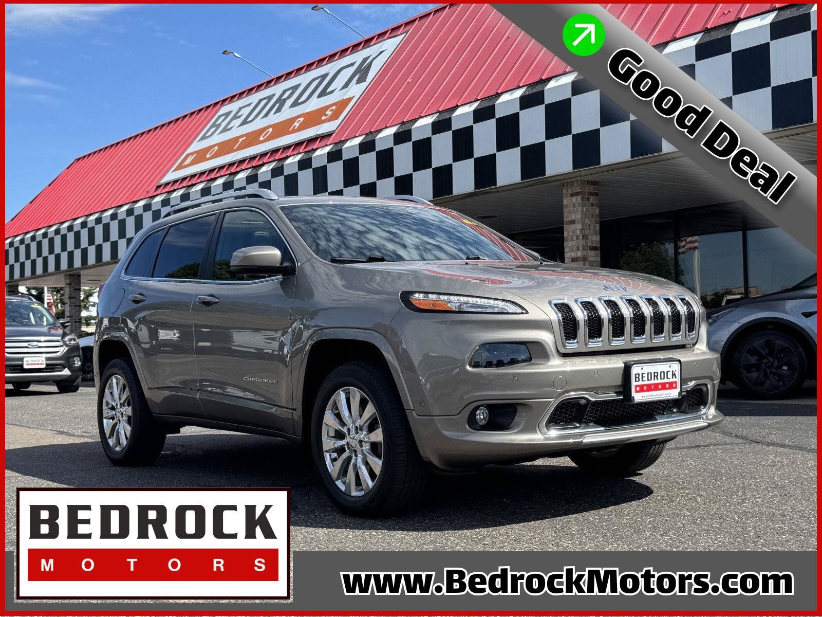 Used 2017 Jeep Cherokee Overland w/ Technology Group AWD/4WD image 1