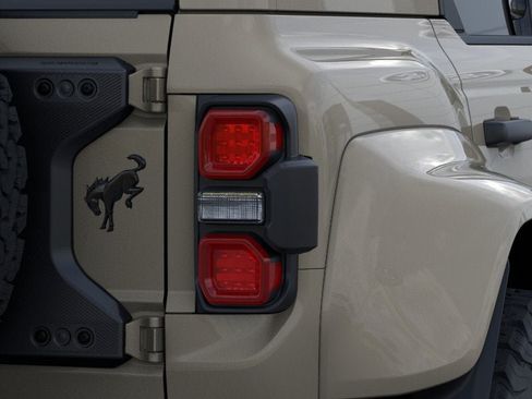 New 2026 Ford Bronco Raptor AWD/4WD image 23
