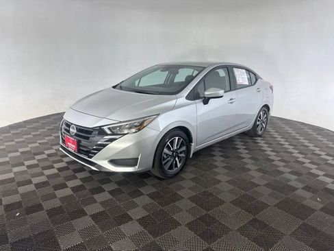 Certified 2025 Nissan Versa SV w/ Trunk Package FWD image 3
