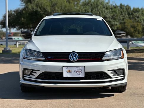 Used 2017 Volkswagen Jetta GLI image 14