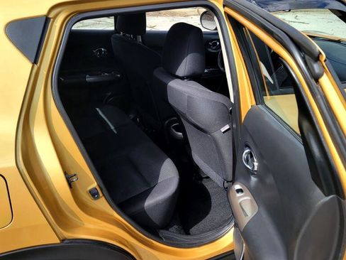 Used 2014 Nissan Juke S image 14