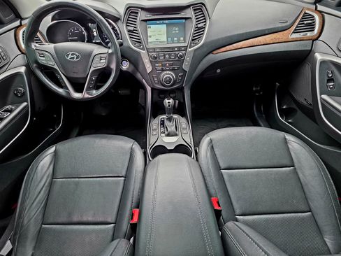 Used 2018 Hyundai Santa Fe Sport image 8