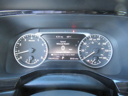 Used 2022 Nissan Pathfinder S w/ Cargo Package image 28