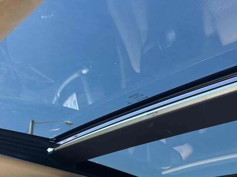 Used 2020 Jeep Grand Cherokee Limited w/ Luxury Group II image 17