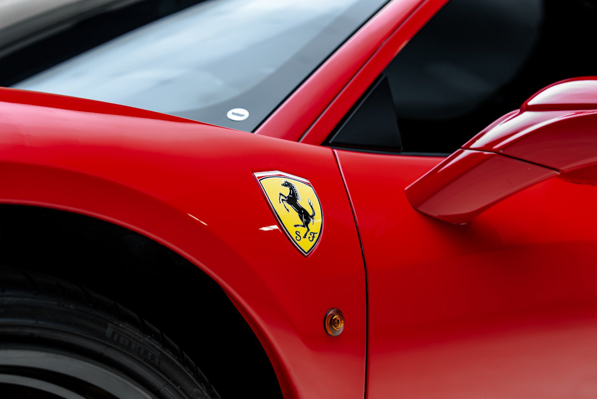 Used 2013 Ferrari 458 Italia Coupe RWD image 25