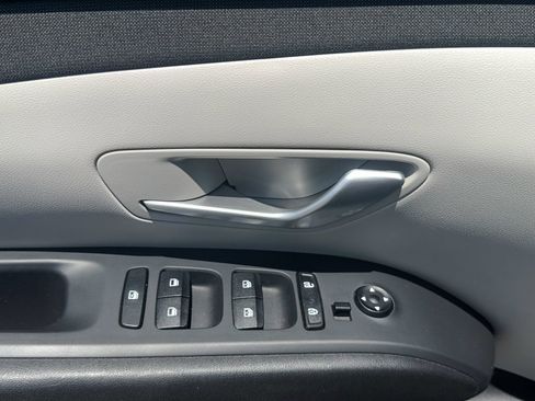 Used 2023 Hyundai Tucson SEL w/ Convenience Package AWD/4WD image 19