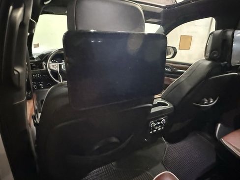 Used 2024 GMC Yukon Denali Ultimate image 31