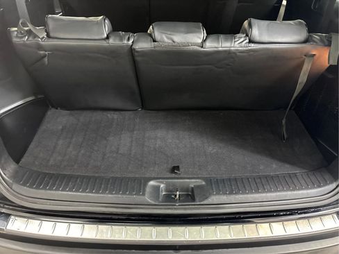 Used 2018 Toyota Highlander LE image 16