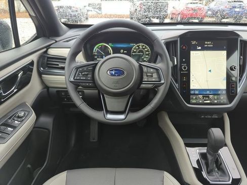 Used 2025 Subaru Forester Limited AWD/4WD image 15