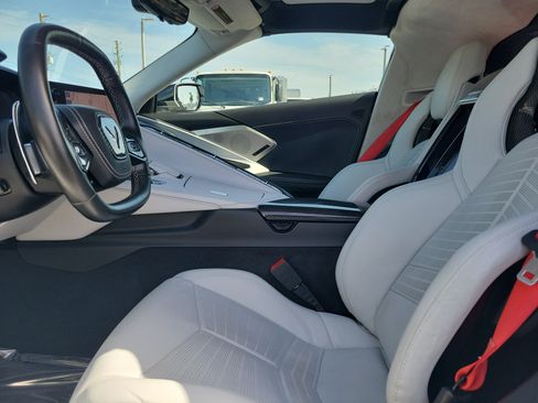 Used 2020 Chevrolet Corvette Stingray Premium Cpe w/ 3LT Preferred Equipment Group RWD image 17