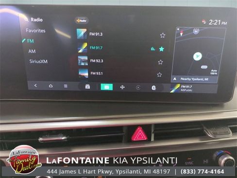 Certified 2025 Kia Sorento S w/ Panoramic Sunroof Package image 25