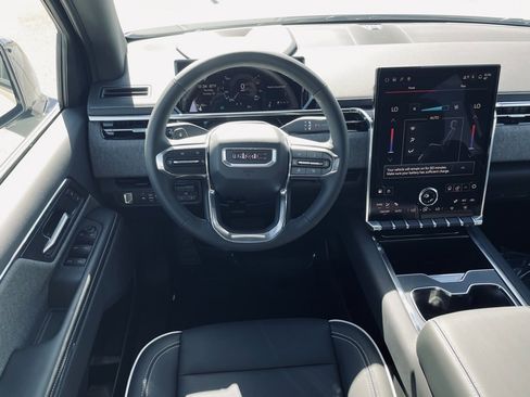 New 2026 GMC Sierra EV Elevation image 22