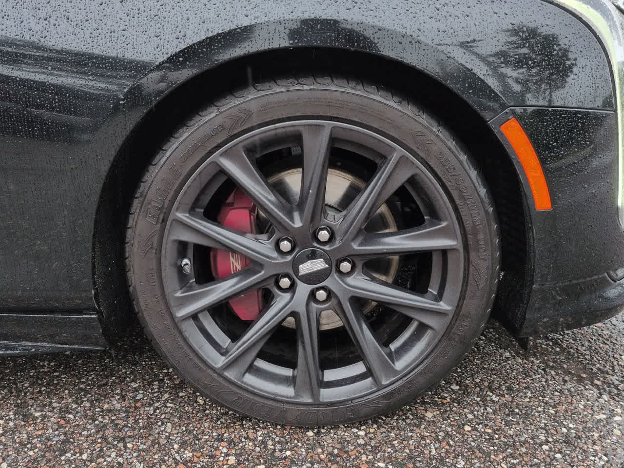 Used 2021 Cadillac CT4 V w/ Technology Package RWD image 11