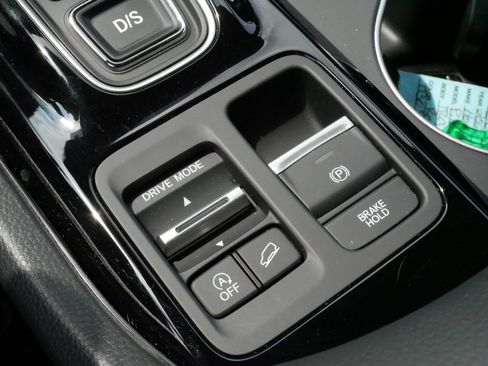Used 2026 Honda Pilot image 25