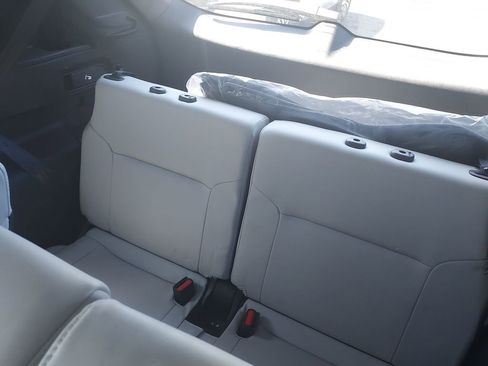 Used 2025 Mitsubishi Outlander SE FWD image 29