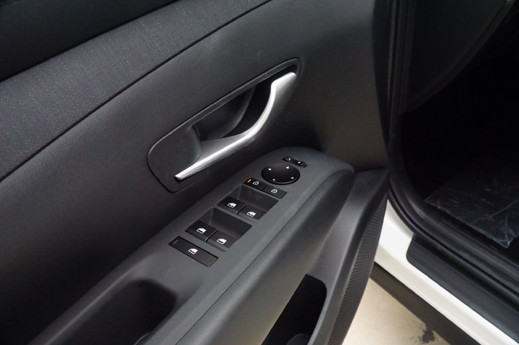 New 2026 Hyundai Tucson SEL FWD image 15