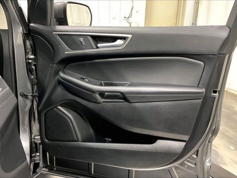 Used 2024 Ford Edge SEL image 24