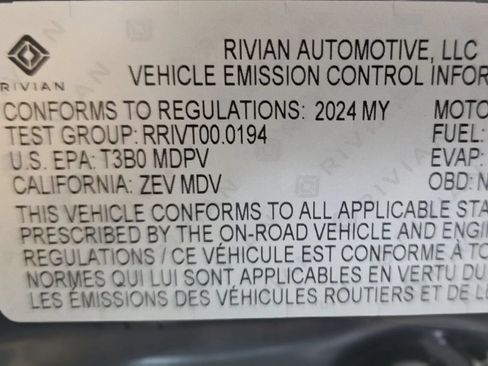 Used 2024 Rivian R1T Adventure AWD/4WD image 17